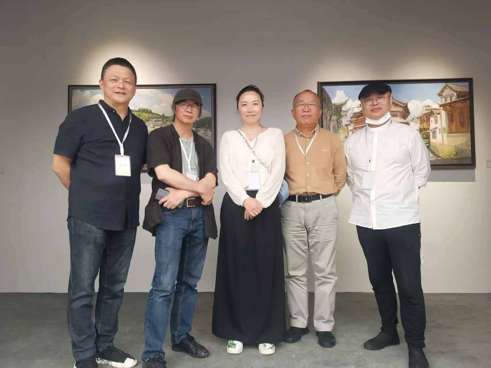 Collective exhibition encounter
